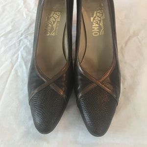 Ferragamo 9 slim brown heel shoes